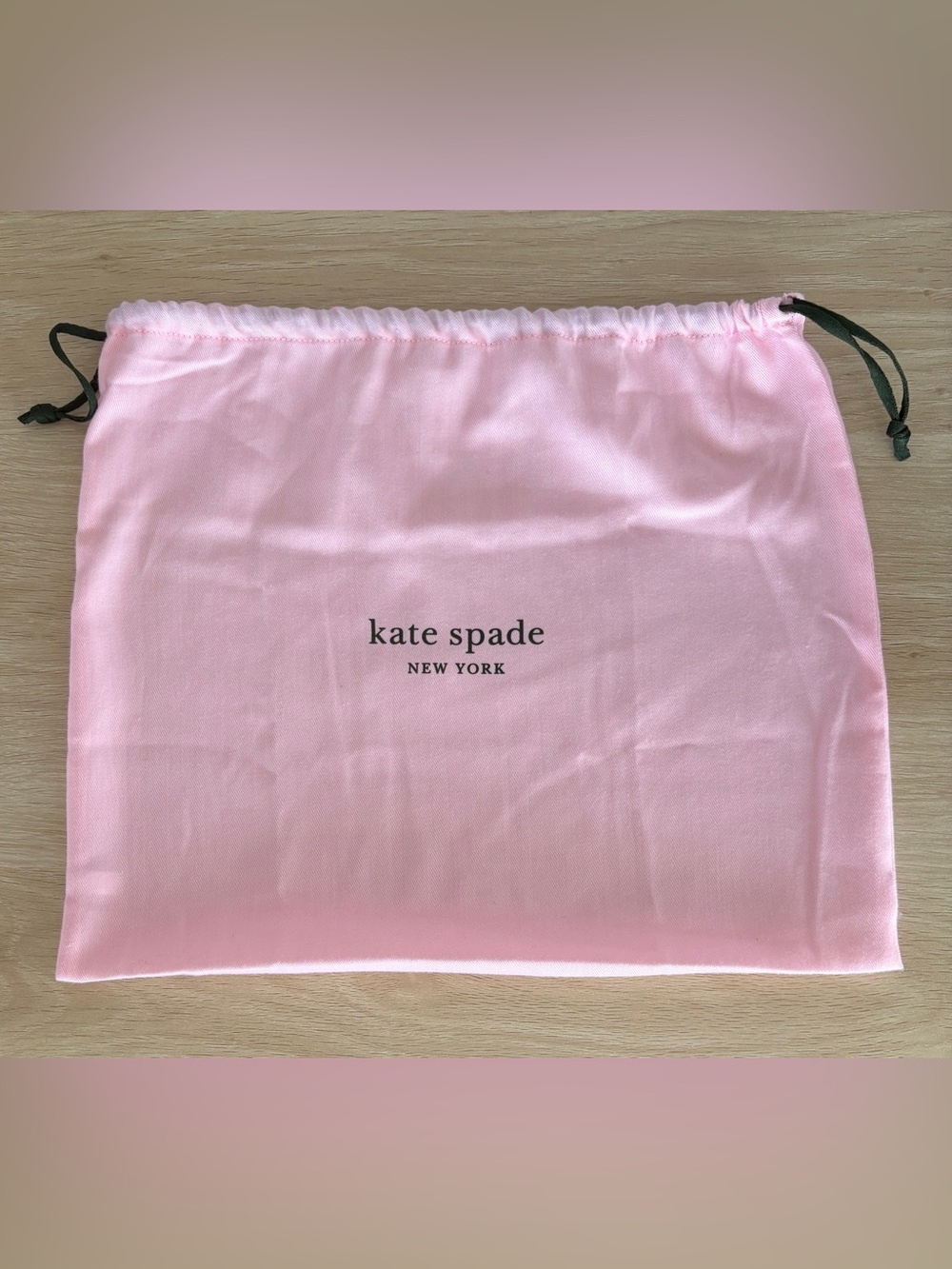 KATE SPADE Pebbled Leather - Picture 4 of 7